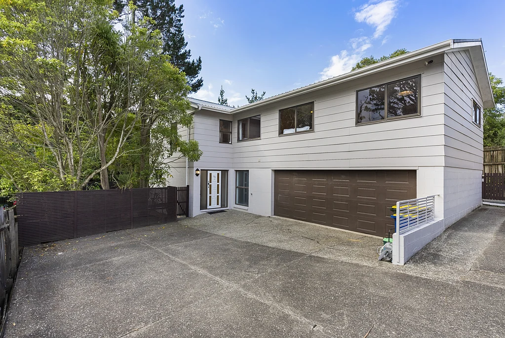 37 Oteha Valley Road, Northcross, North Shore City, Auckland