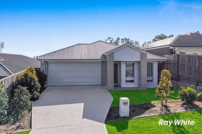 Deebing Heights 4chambre Modern Investment Opportunity in the Heart of Deebing Heights