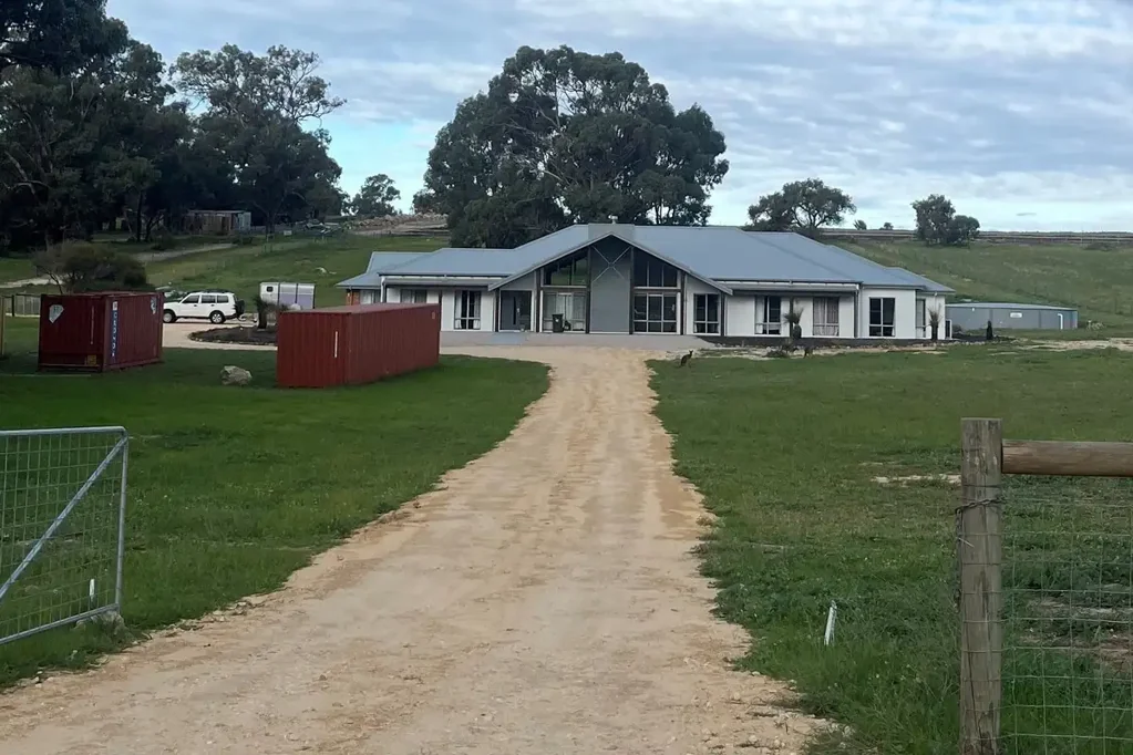 134 Emerald Drive, Carabooda, WA 6033