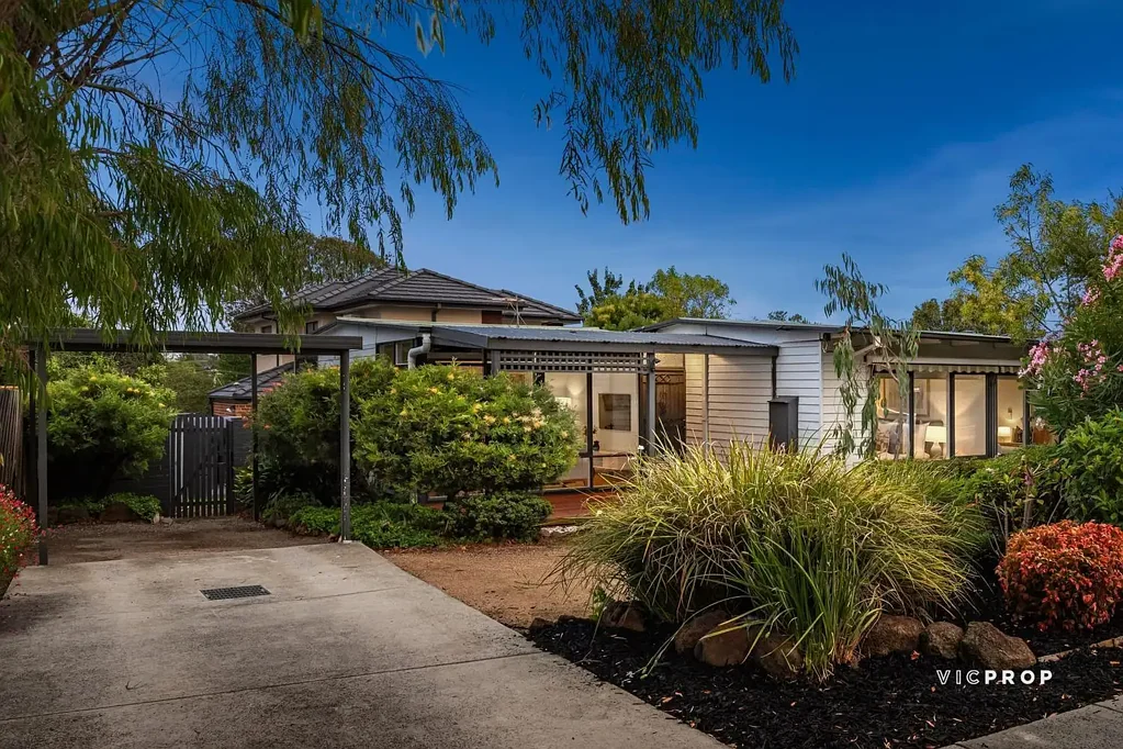16b Moira Avenue, Ferntree Gully, VIC 3156