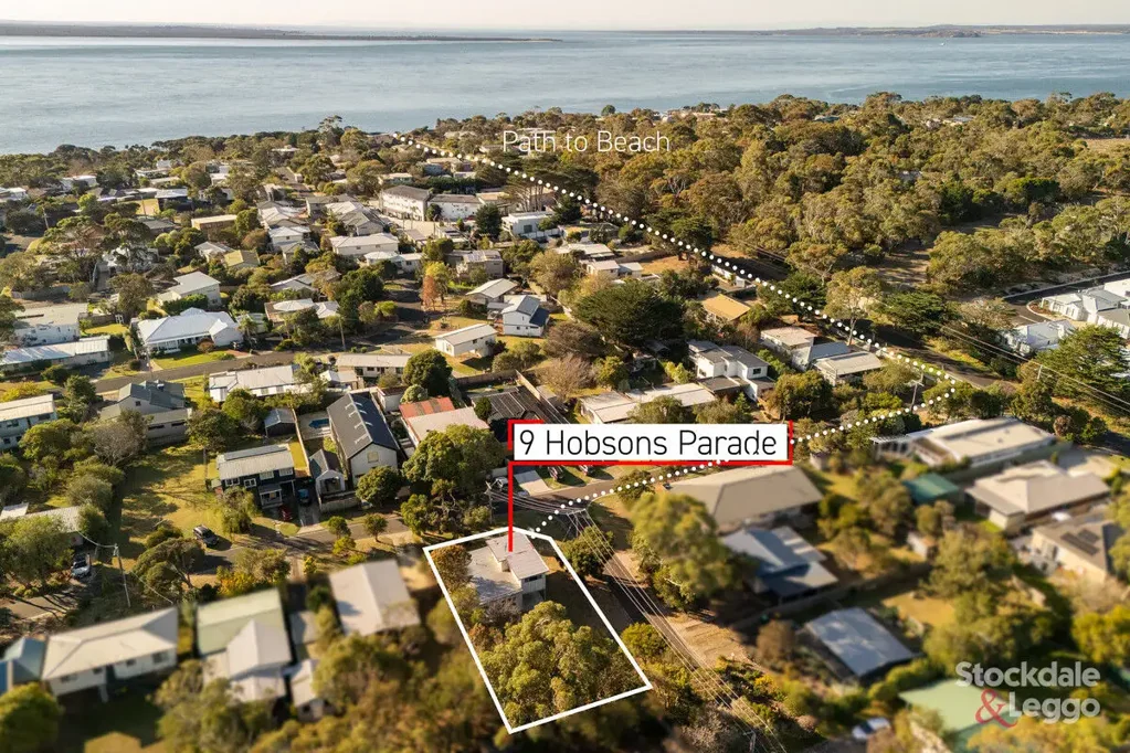 9 Hobsons Parade, Cowes, VIC 3922