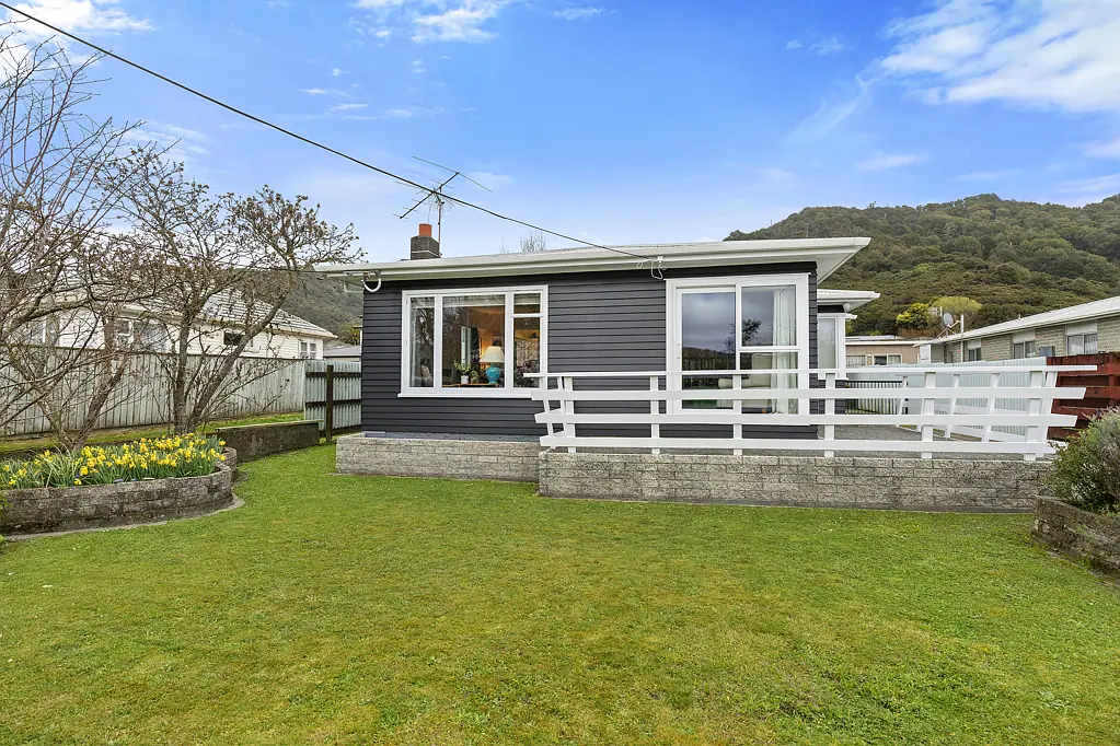 185 Wainuiomata Road, Wainuiomata, Lower Hutt, Wellington