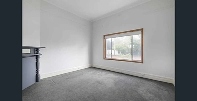 17 Green Street, Windsor, VIC 3181, 2 Bedrooms, 1 Bathrooms, House