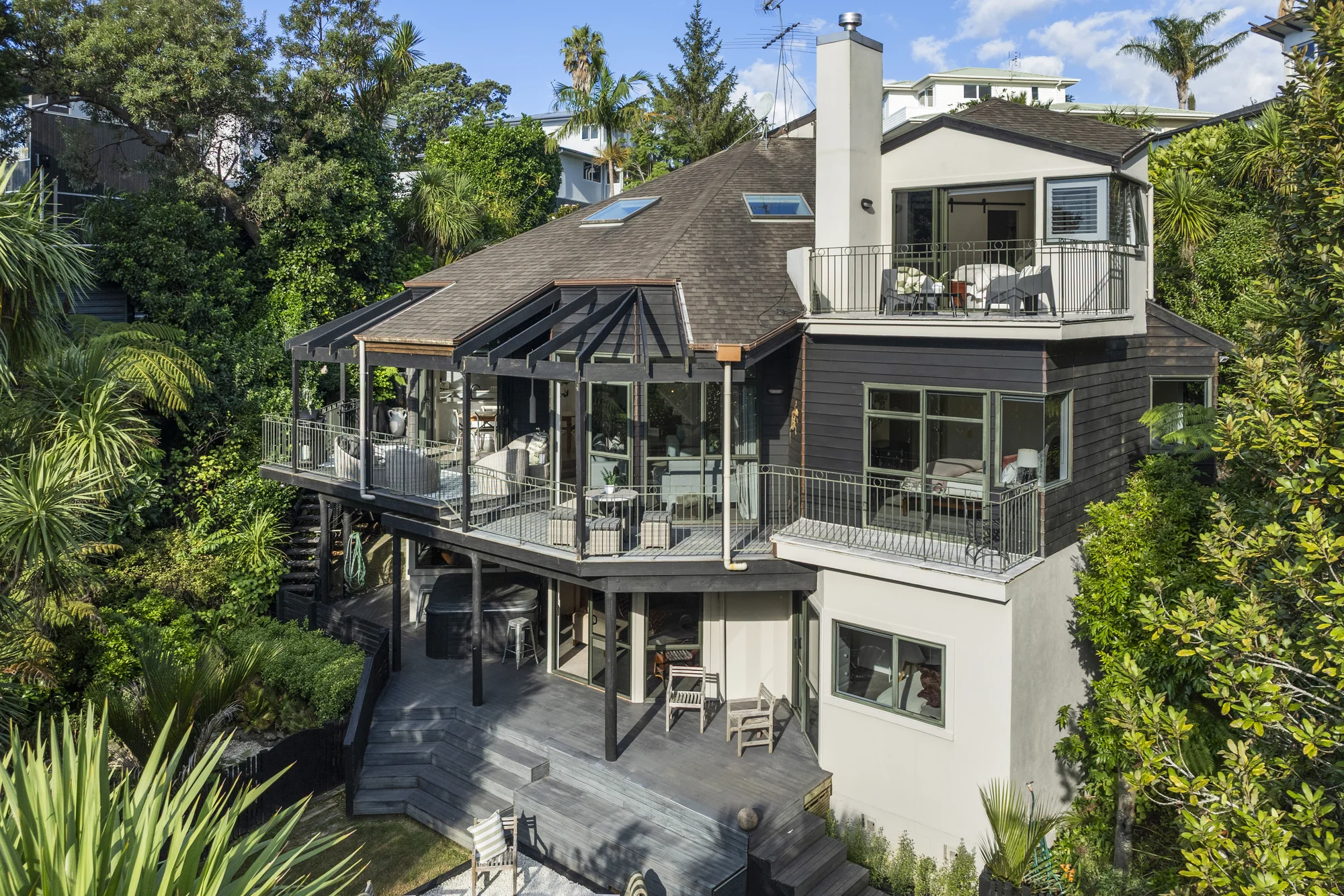 Cockle Bay 5ห้องนอน Your own private coastal sanctuary.