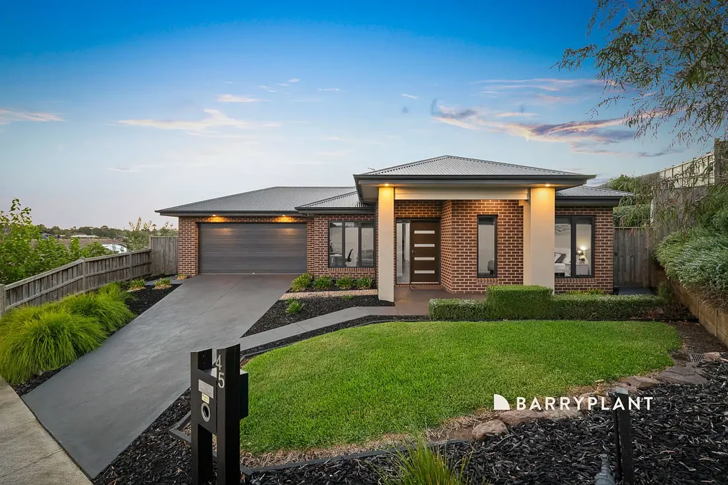 45 Manikato Drive, Drouin, VIC 3818