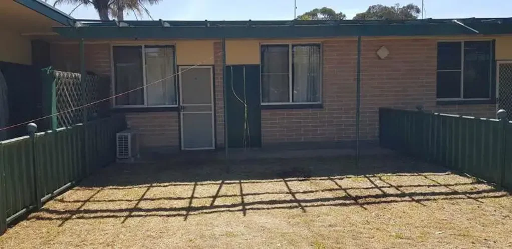 Furnished 1 Bedroom Unit