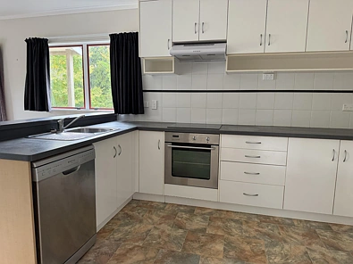 Well Presented Home - Long Term