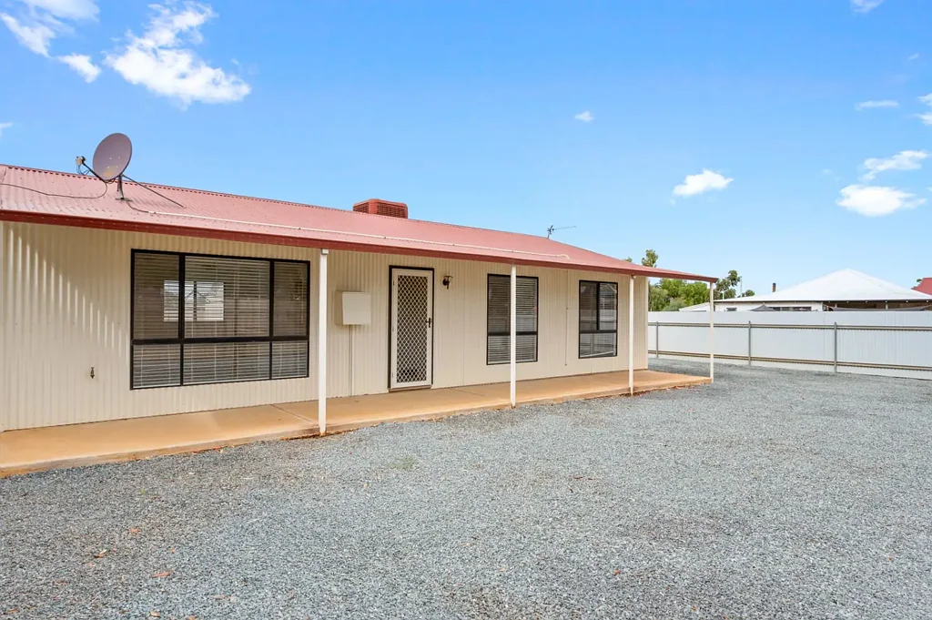 79 Bayley Street, Coolgardie, WA 6429
