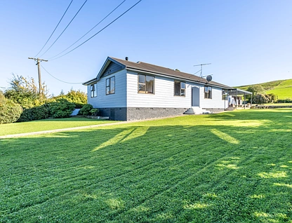 60 Mccaughan Street, Winton Surrounds, Southland, 4 Bedrooms, 2 Bathrooms, Lifestyle Property