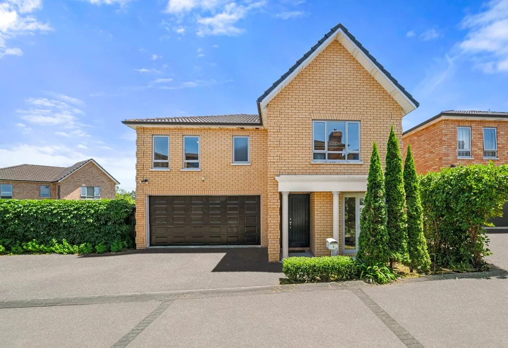 Spacious 5-Bedroom Family Home in Oteha – Prime Location & Top School Zones