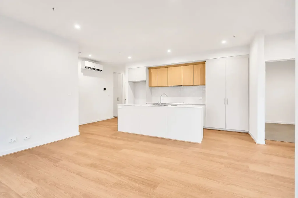Modern Home Offering Style, Space & Comfort in the Heart of St Clair