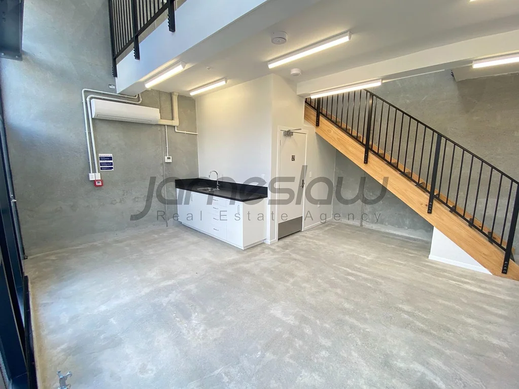 Mount Wellington  57sqm Unit | Aircon | 2 Carparks | Hard Floor