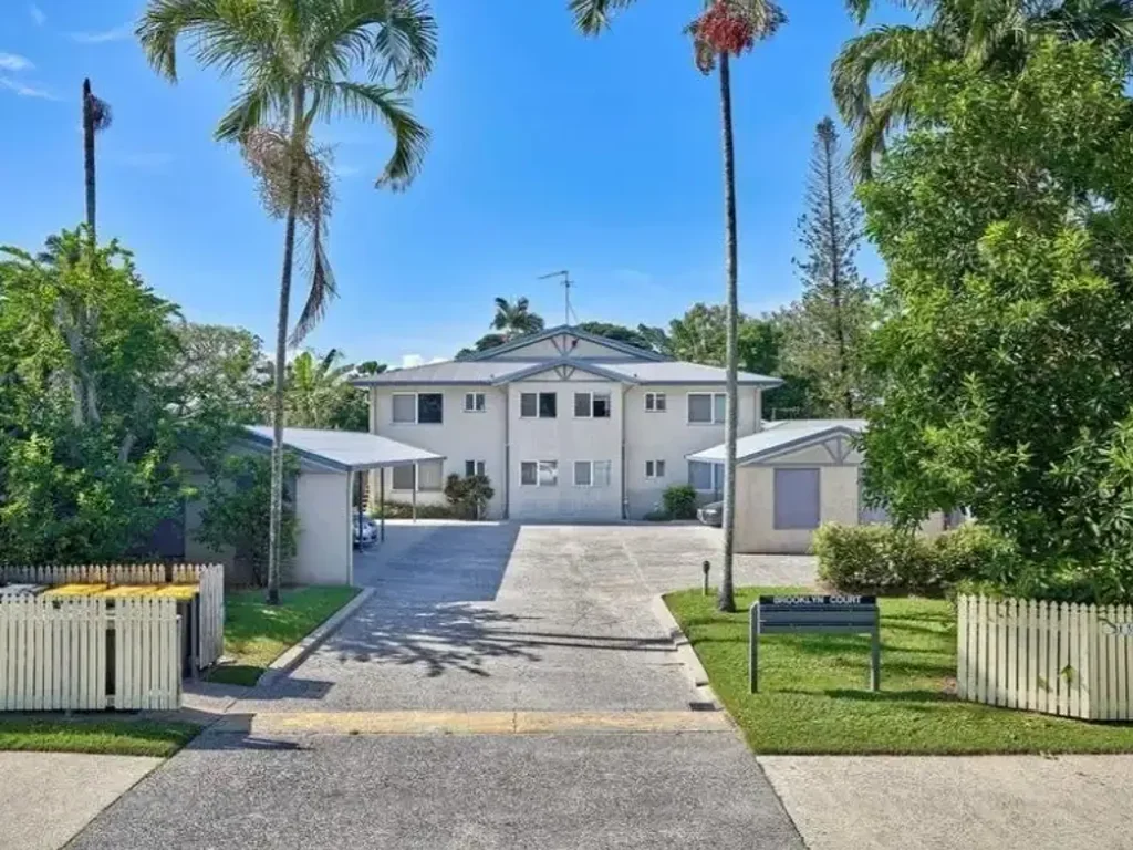 QUAINT UNIT IN SOUGHT AFTER LOCATION!