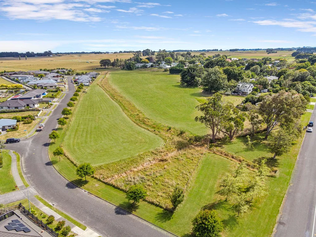 Marton  LAND HERE!  10 acres No Covenants,  REDUCED!
