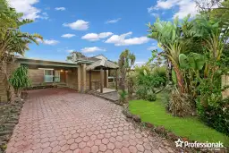 27 Christopher Crescent, Melton