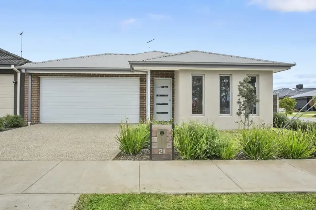 Armstrong Creek 4房  Spacious Family Living in Warralily Coast