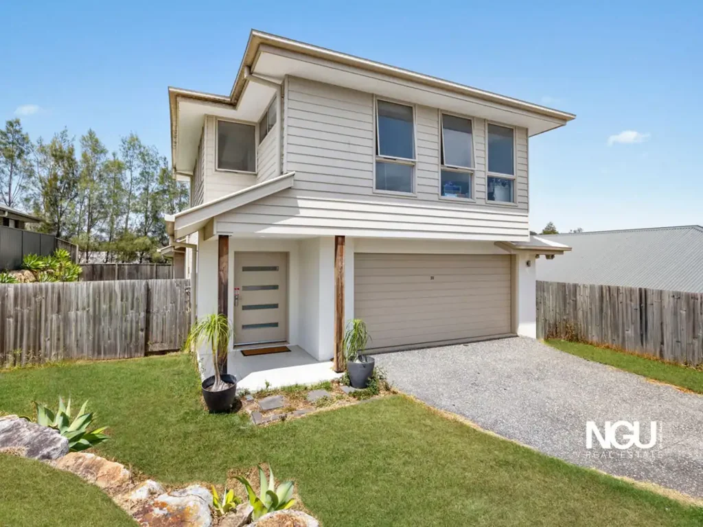 Deebing Heights 4ห้องนอน Discover Modern Family Living in Deebing Heights