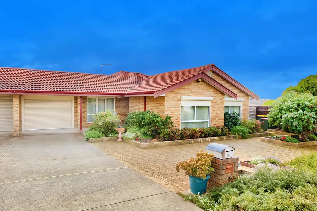 16 Coralberry Crescent, Dianella, WA 6059