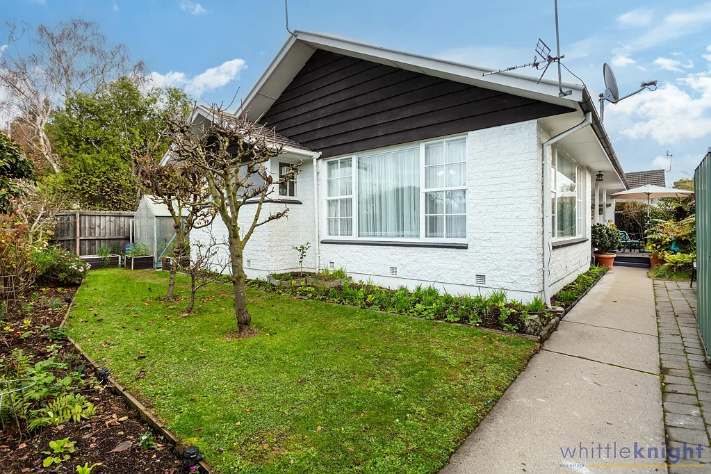 Riccarton 2ਬੈੱਡਰੂਮ Unbeatable Location, Exceptional Opportunity