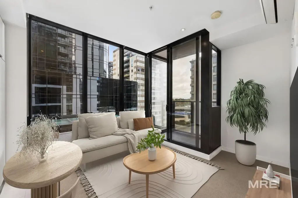 Southbank 1Moenga Investors benefit from 8%+* gross yield (approx) in the heart of Southbank
