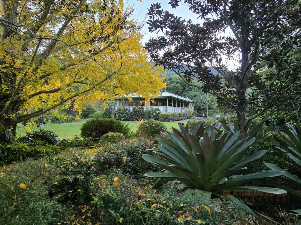 Running Creek 2Kwarto Running Creek Lifestyle Acreage – Creek Frontage & Eco-Tourism Potential – Available to Inspect