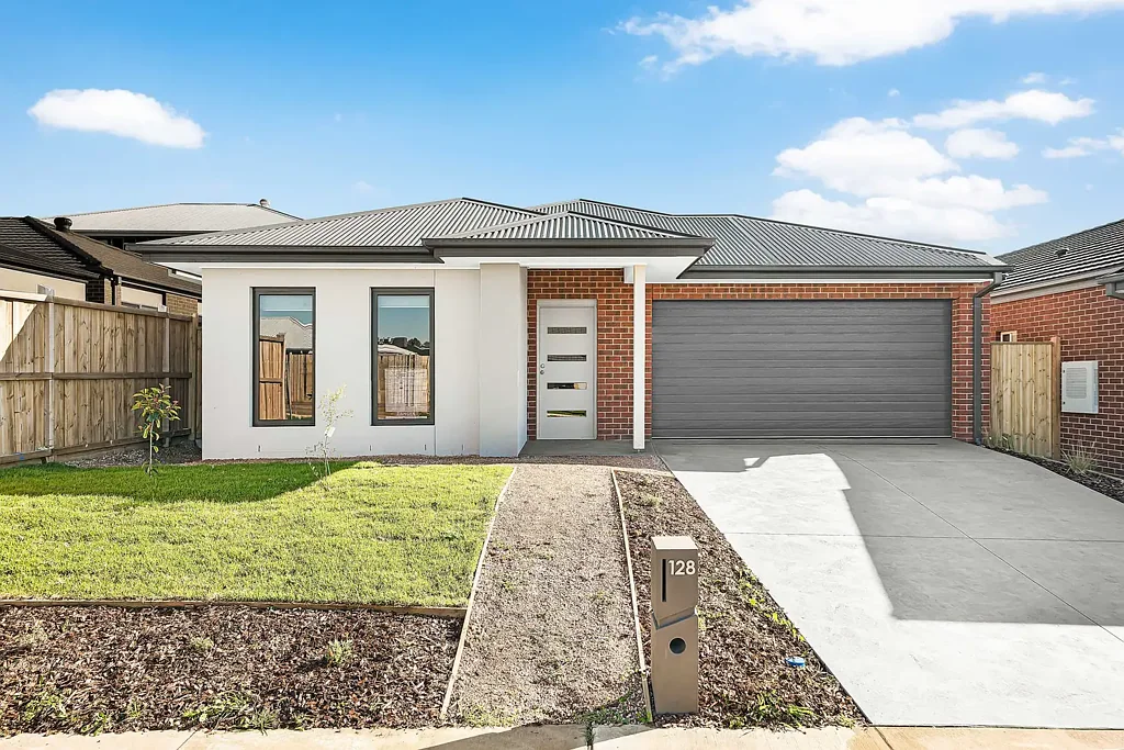 Brand New Build in Prime Location