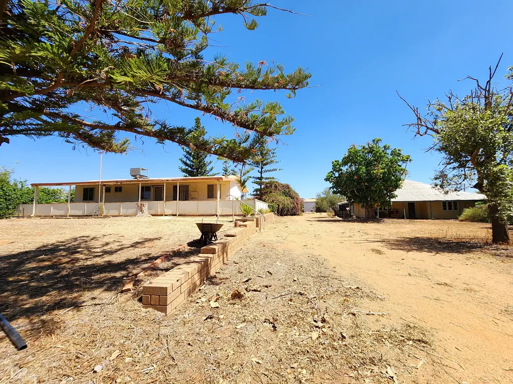 178 South River Road, Carnarvon, WA 6701