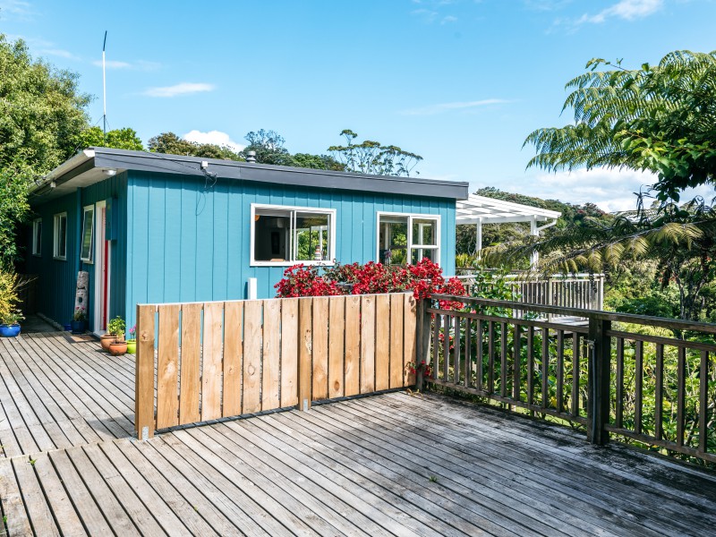 61 Fairview Crescent, Omiha, Auckland, 4 Schlafzimmer, 2 Badezimmer