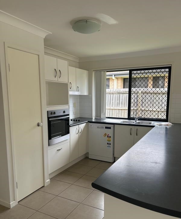 23 HIPWOOD ST, MORAYFIELD QLD 4506, 0房, 0浴, House