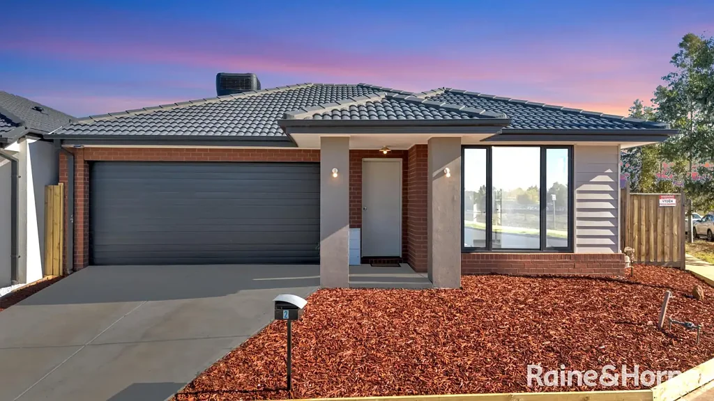 Rockbank 3Moenga Comely Modern Home in Rockbank - Perfect for Families!