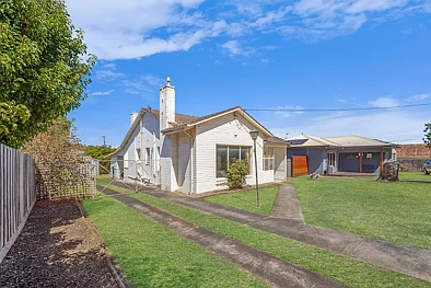 Warrnambool 2房  Convenient Location On Approx 700m2 Block