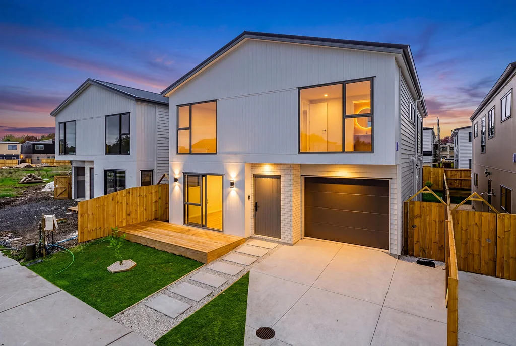 Karaka 6房  Brand New Modern Living & Entertaining in Karaka