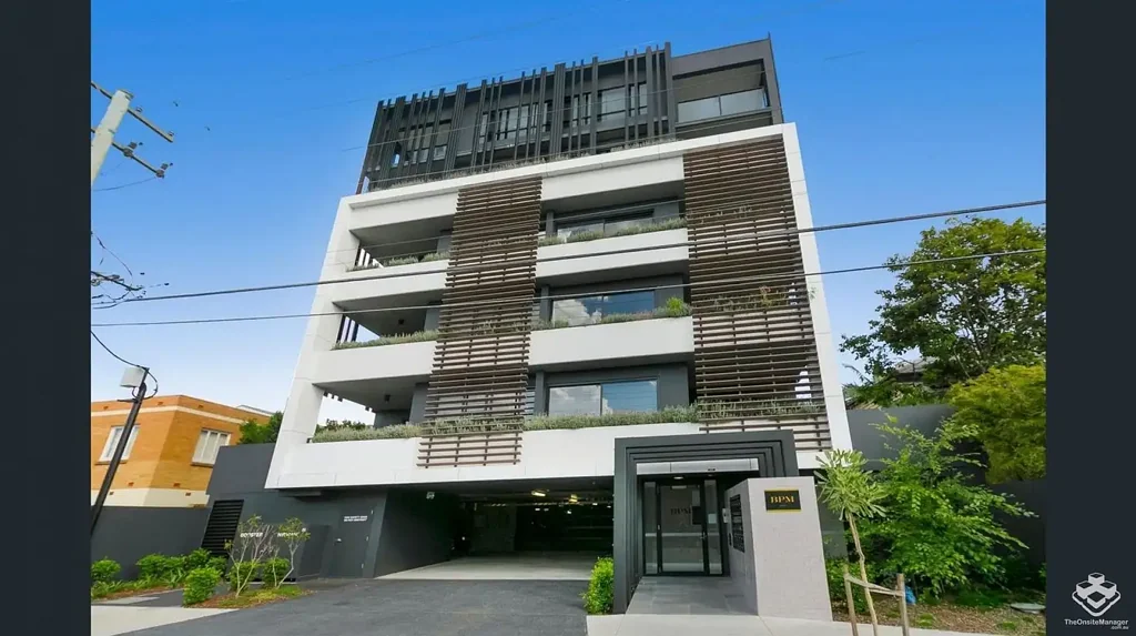 Sophisticate Unfurnished 2 bedroom Apartment