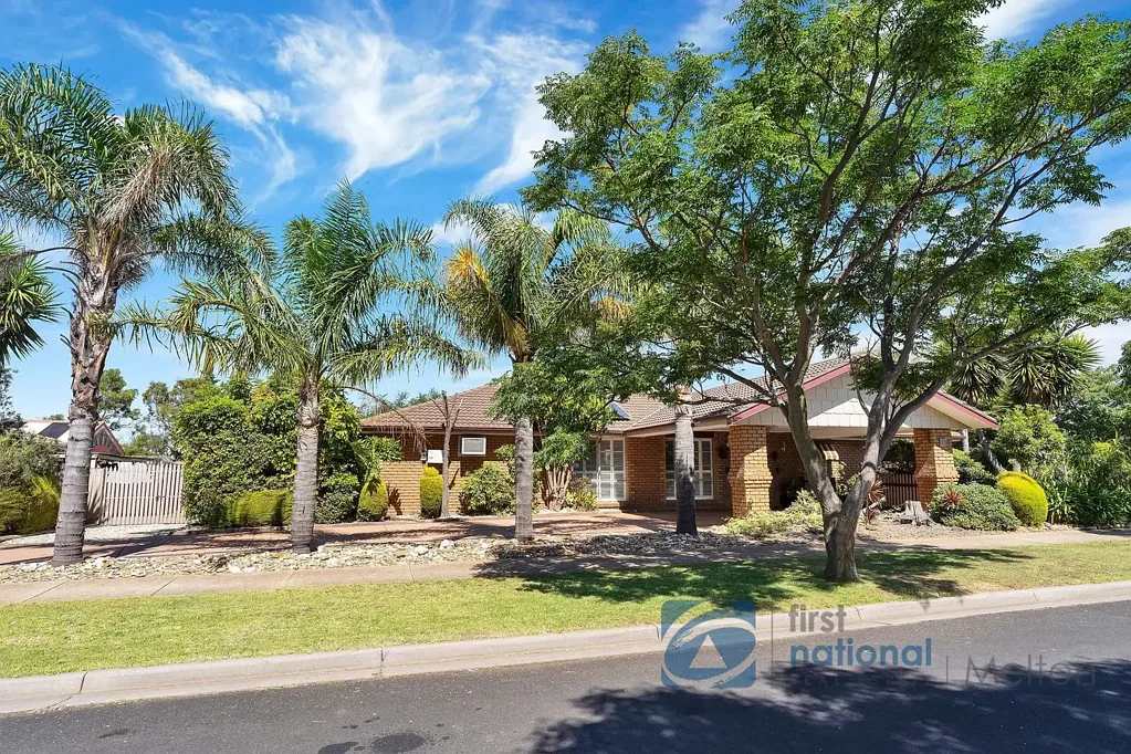 Prefect, Family home with dual living space.