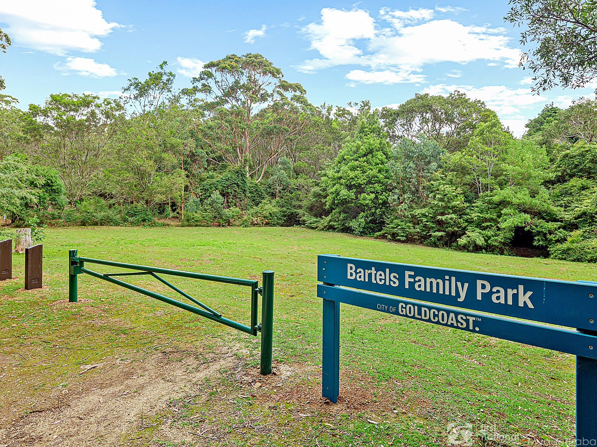 8 MUNDORA RD, SPRINGBROOK QLD 4213, 0 chambres, 0 salles de bain, Section