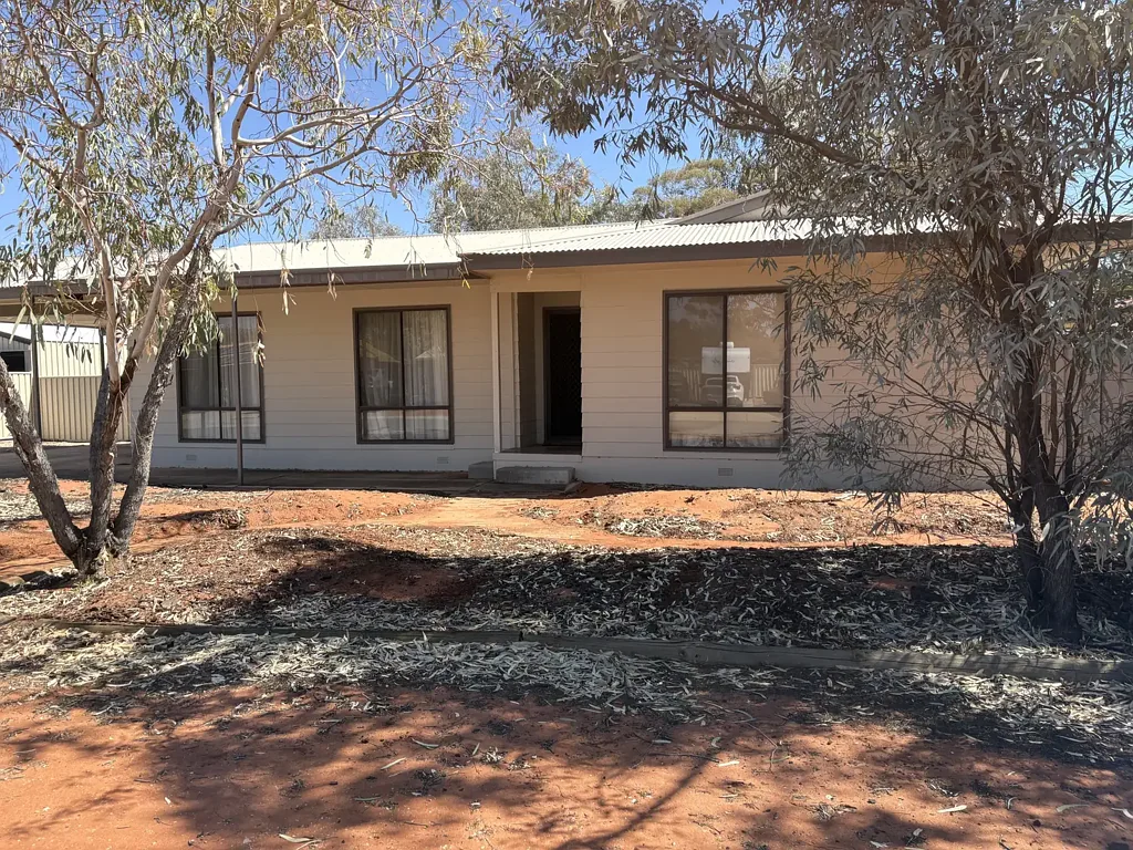 Roxby Downs 4房  Spacious Family Home or Smart Investment Opportunity