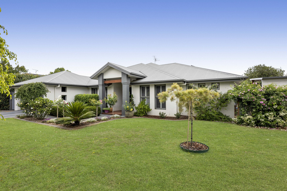 15 CAITHNESS CT, MIDDLE RIDGE QLD 4350, 0 rūma, 0 rūma horoi, House