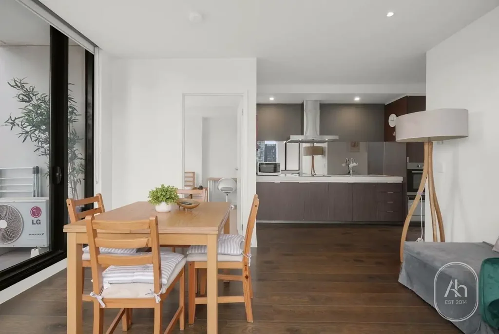 Fully Furnished 2-Bedroom Apartment in Upper West Side – Prime CBD Living
