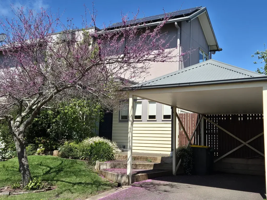 Daylesford 2 Bedroom Escape to Tranquility in the Heart of Daylesford