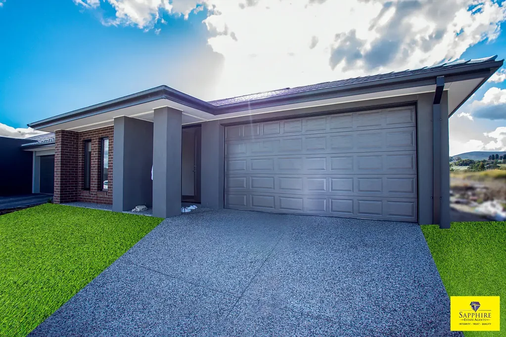 Beveridge 4 Bedroom Modern Family Home in Beveridge For Sale Now!