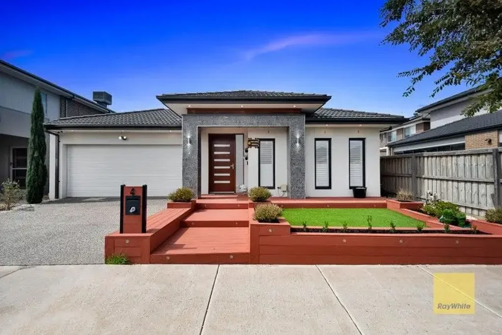 Modern 4-Bedroom Family Home with 3 Baths & Double Garage - Ideal for Comfortable Living