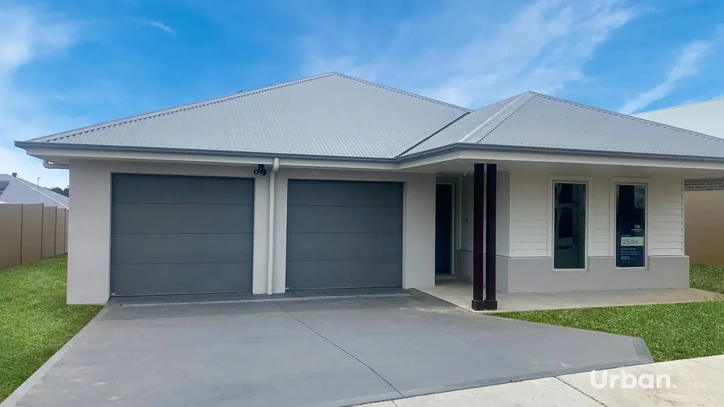 Two bedroom unit in Huntlee.