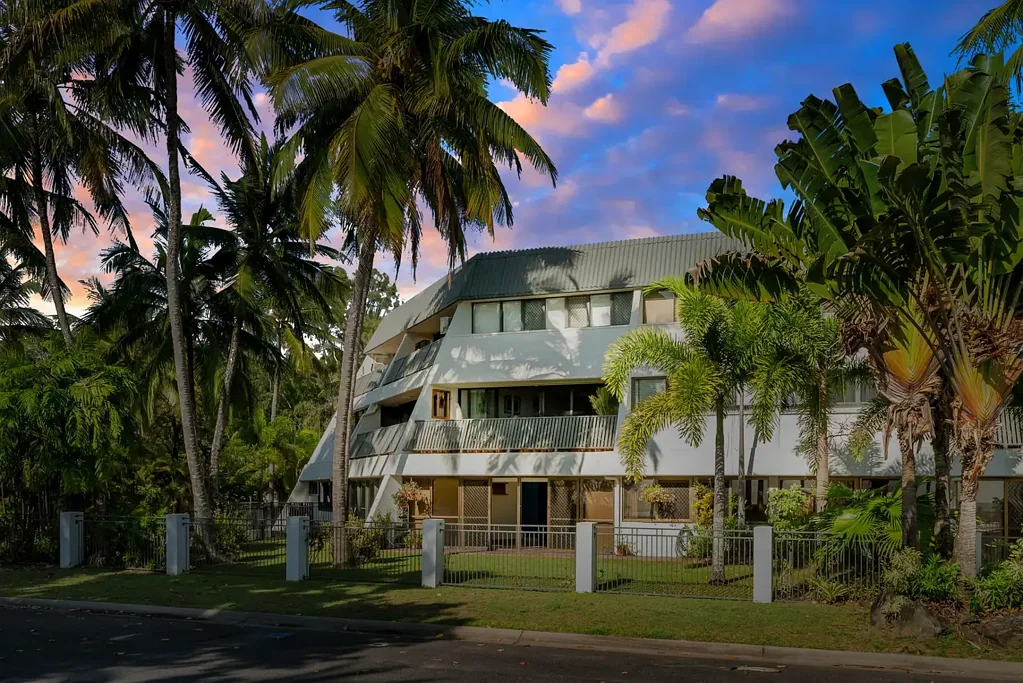 3/35-37 Sims Esplanade, Yorkeys Knob, QLD 4878