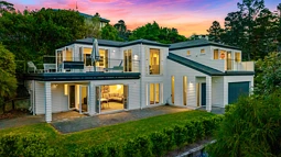 11 Landvale Court, Browns Bay