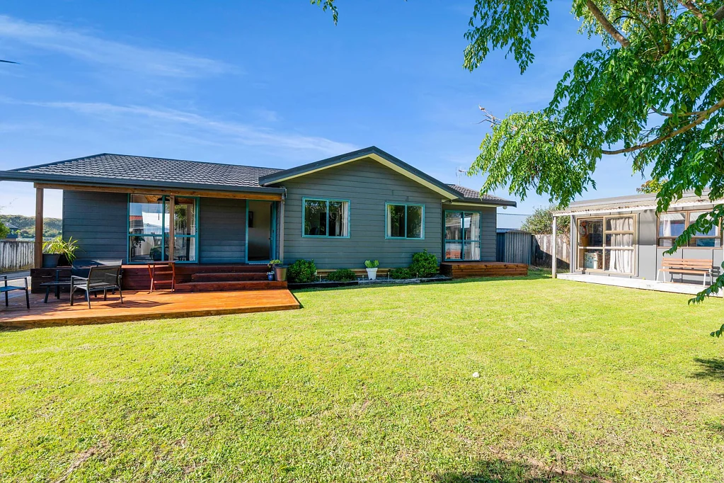 28B Poplar Grove, Whalers Gate, New Plymouth, Taranaki