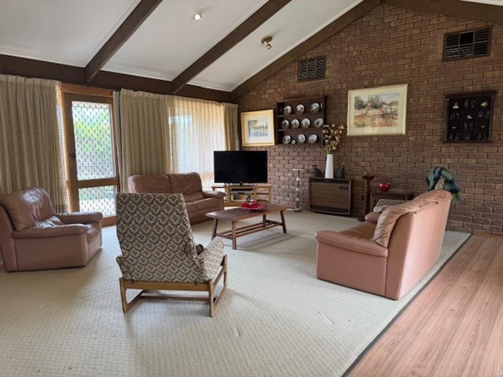 Charlton "Beautiful Home in great location!"