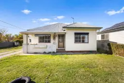 5 Linaker Lane, Golden Point