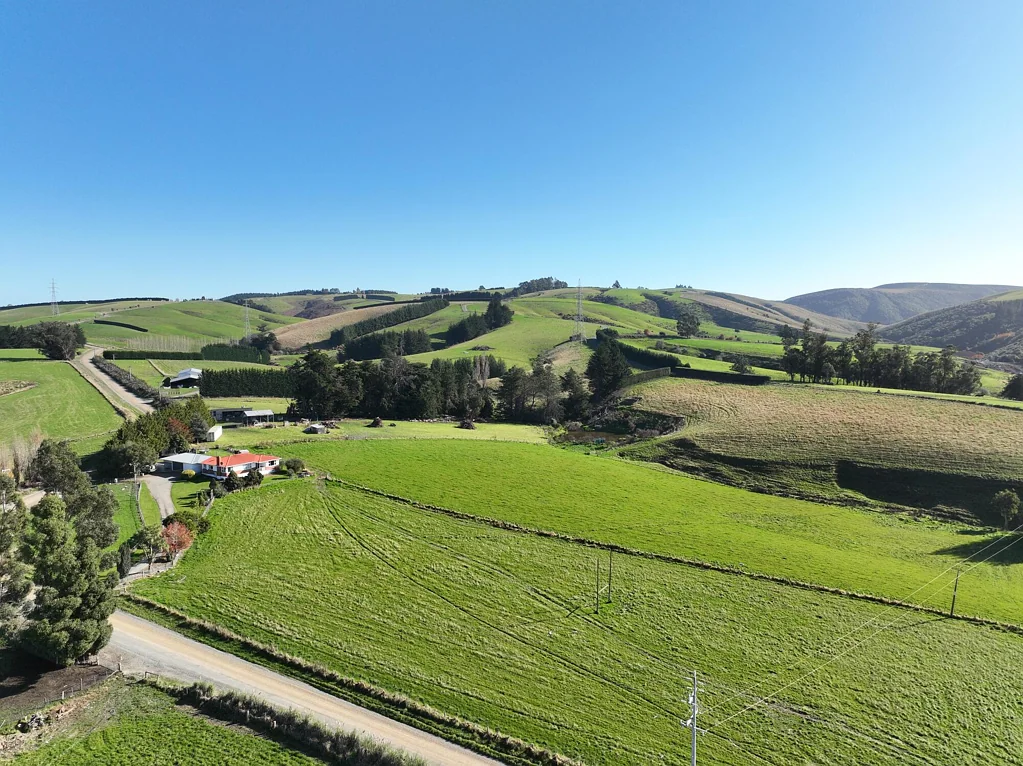 Milton Often Admired, Well-balanced Farm in Lovells Flat