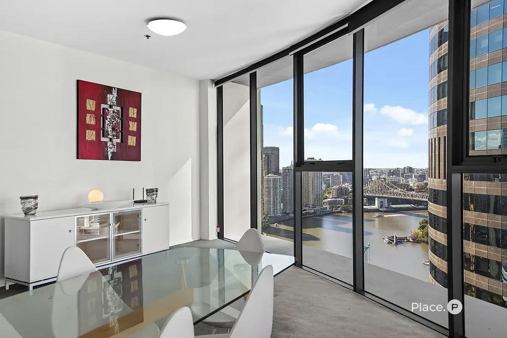 Brisbane City 3Moenga Rare Two-level Sub-Penthouse Opportunity | First Time Available in 17 Years