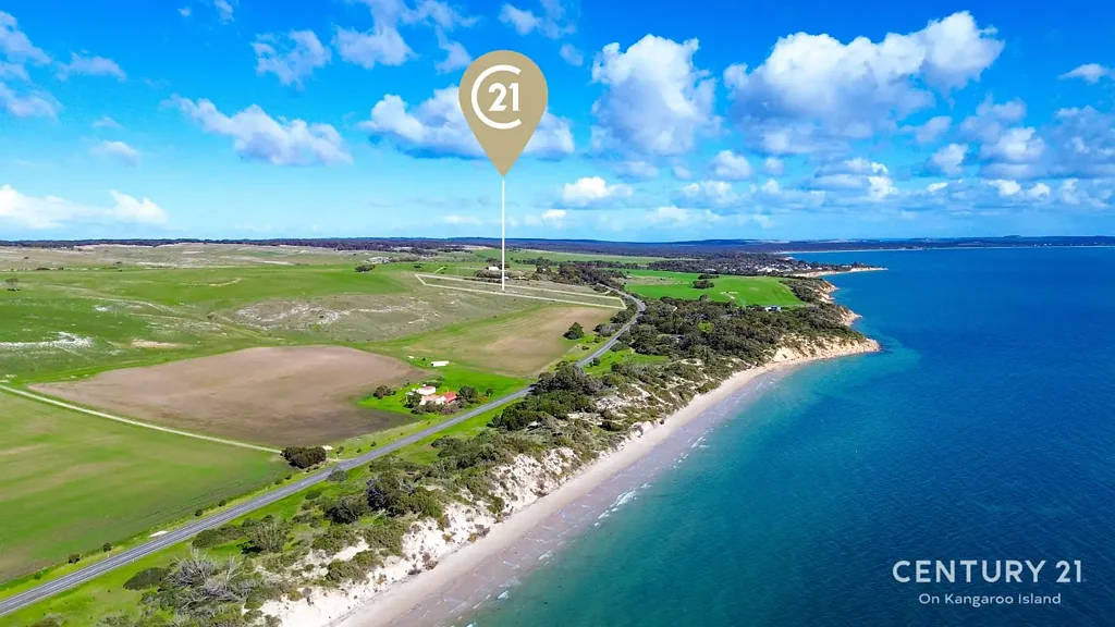 American Beach  Magical Panoramic Views! Rare 5 Acre Development Opportunity Only 7Km's from Penneshaw